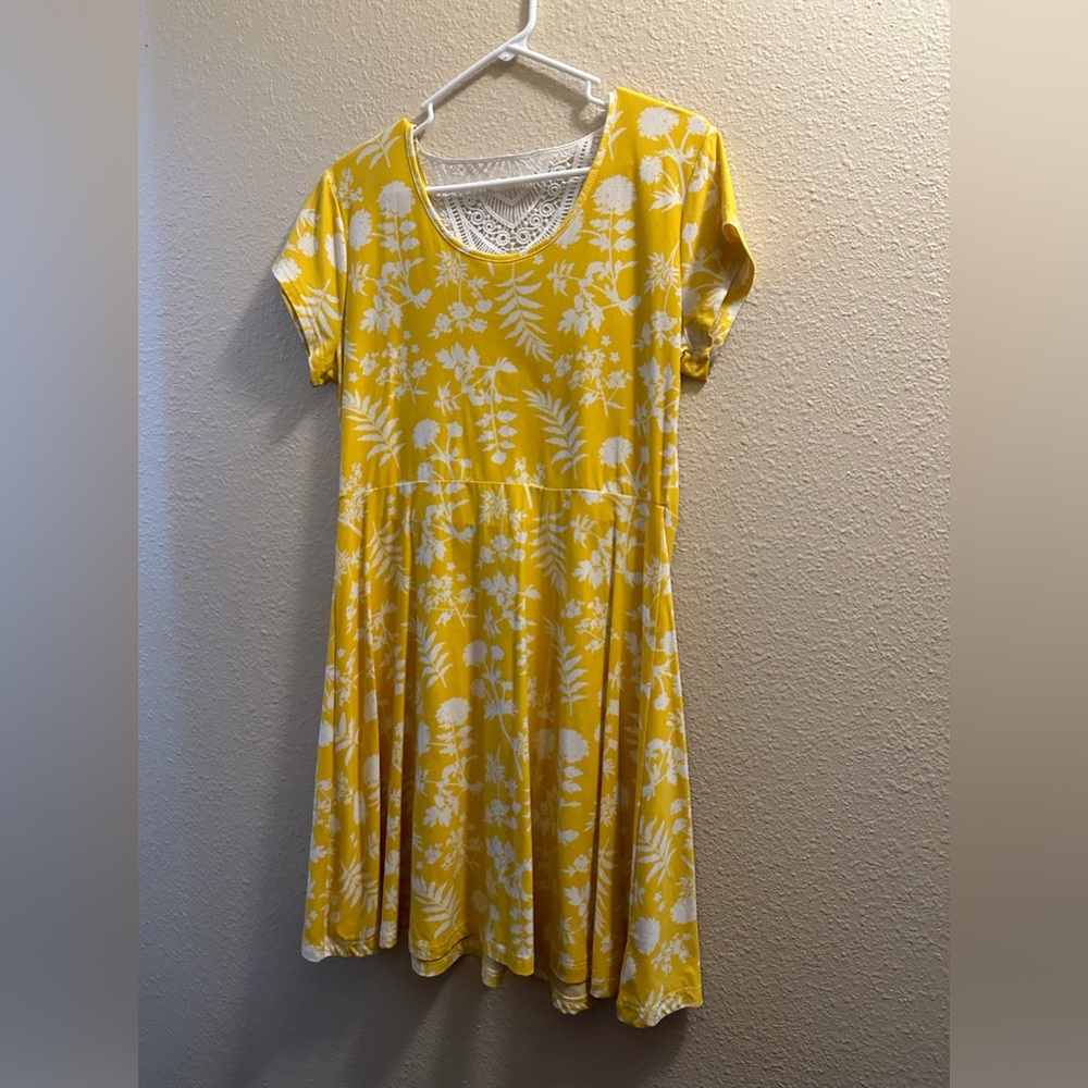 Bobbie Brooks size medium dress